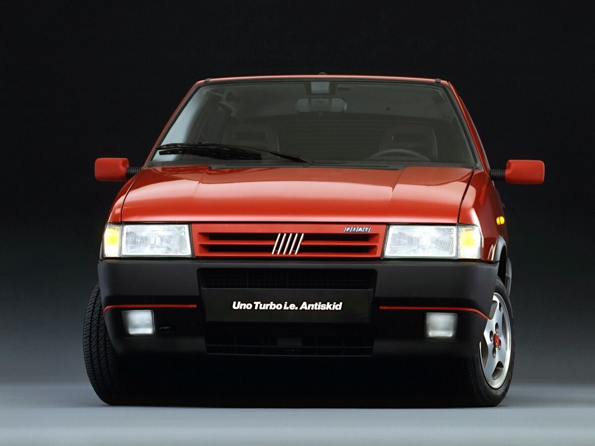Fiat Uno I Рестайлинг Хэтчбек 3 дв. — фото 4