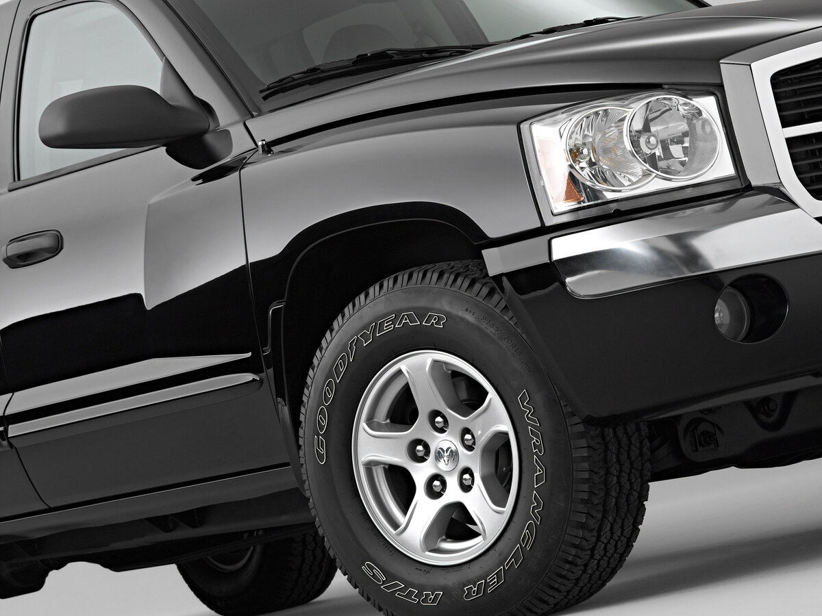 Dodge Dakota III Пикап Двойная кабина Quad Cab