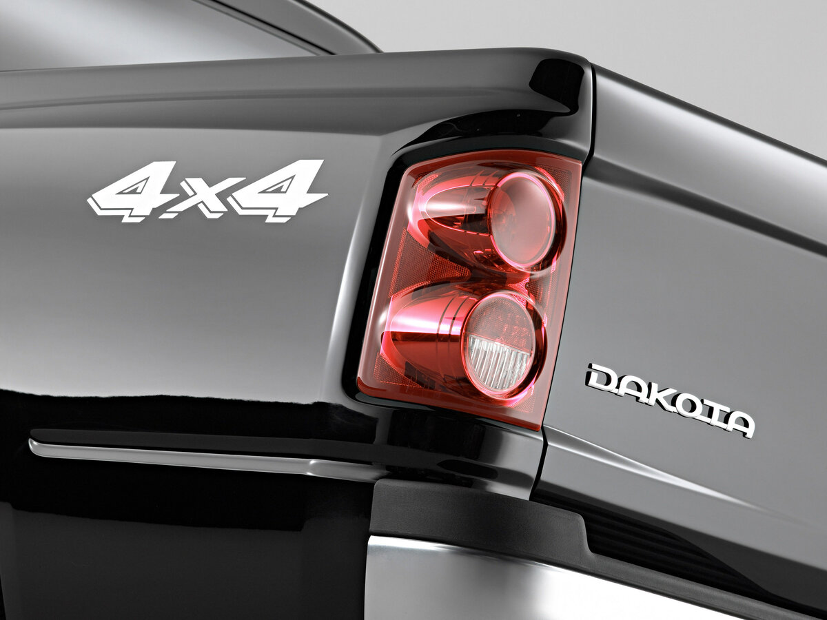 Dodge Dakota III Пикап Двойная кабина Quad Cab