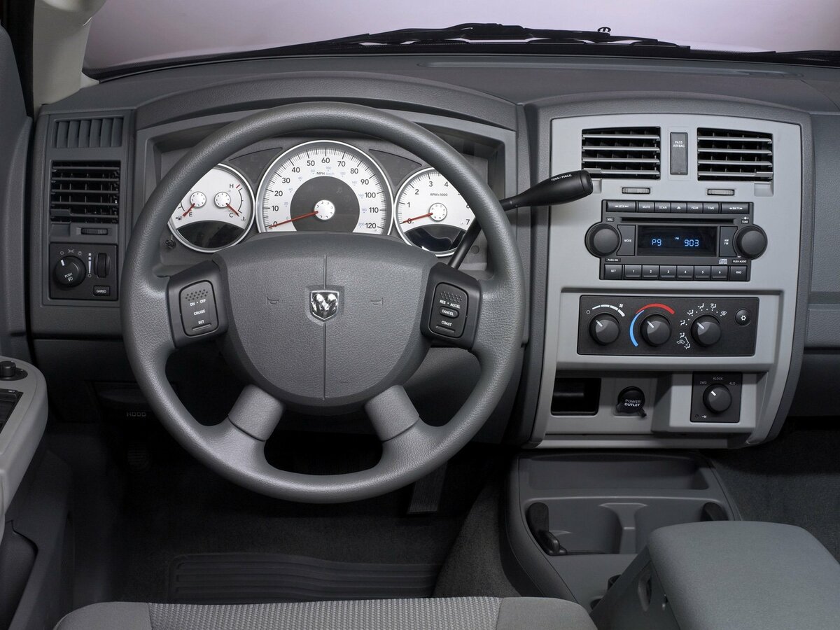Dodge Dakota III Пикап Полуторная кабина Club Cab