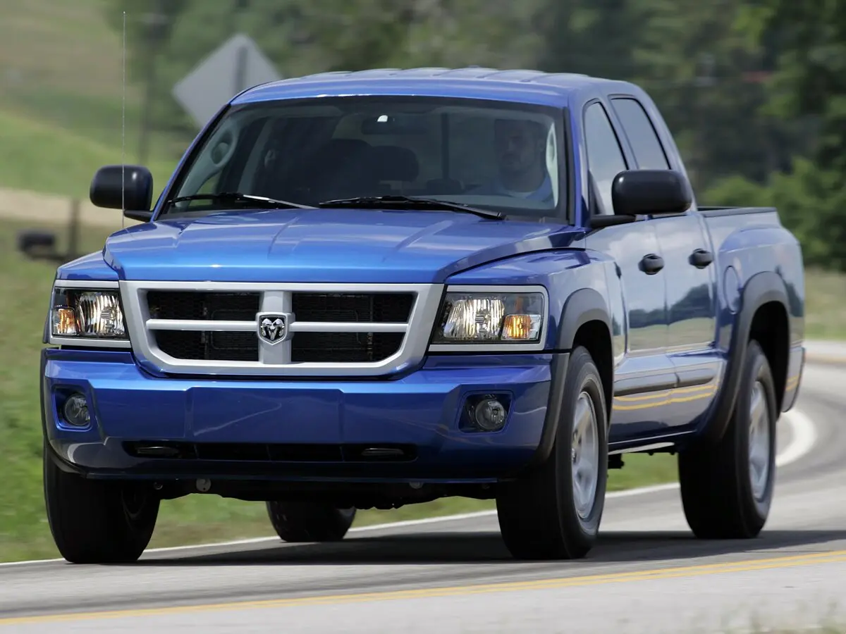 Dodge Dakota III Рестайлинг Пикап Двойная кабина Crew Cab — 照片 3