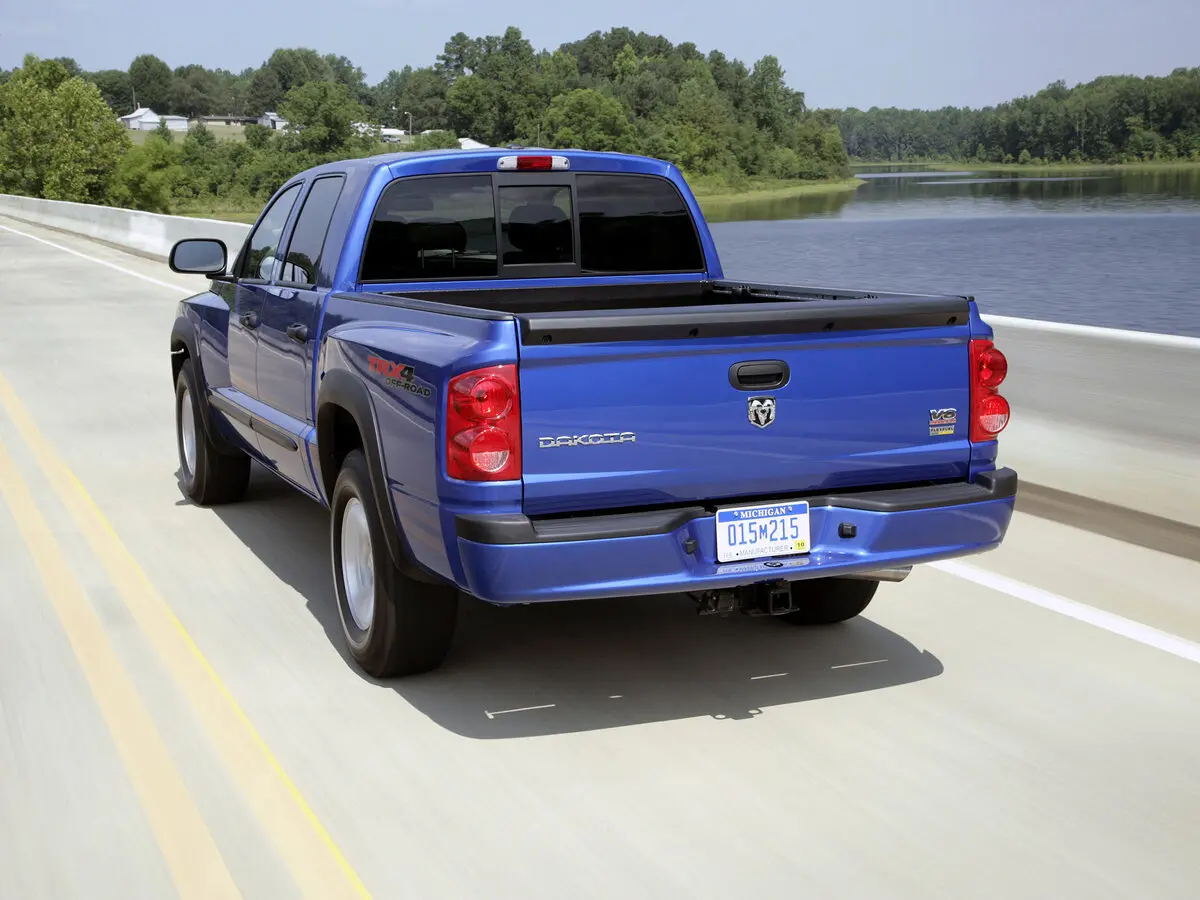 Dodge Dakota III Рестайлинг Пикап Двойная кабина Crew Cab — 照片 4