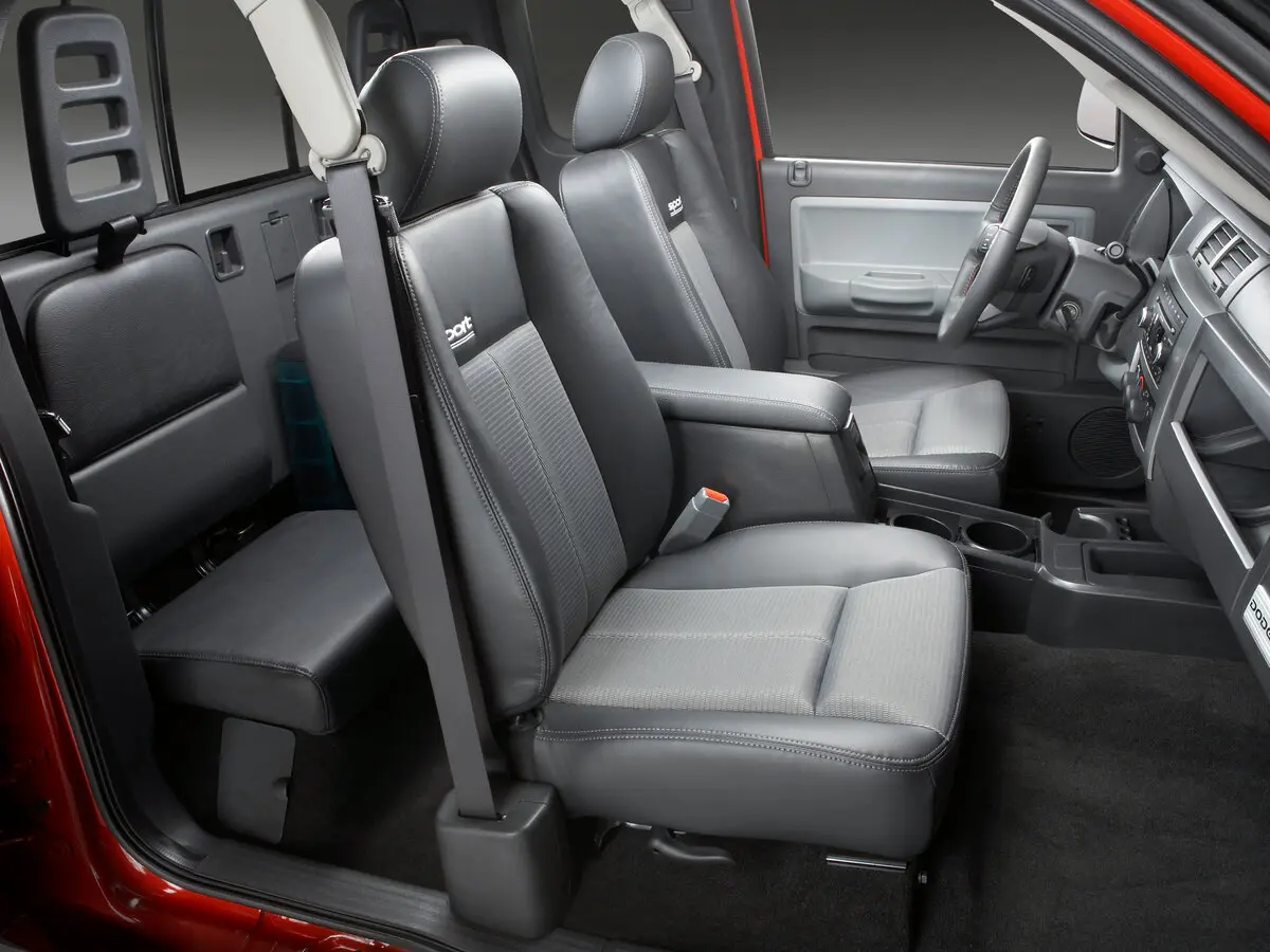 Dodge Dakota III Рестайлинг Пикап Полуторная кабина Extended Cab — сүрөт 8