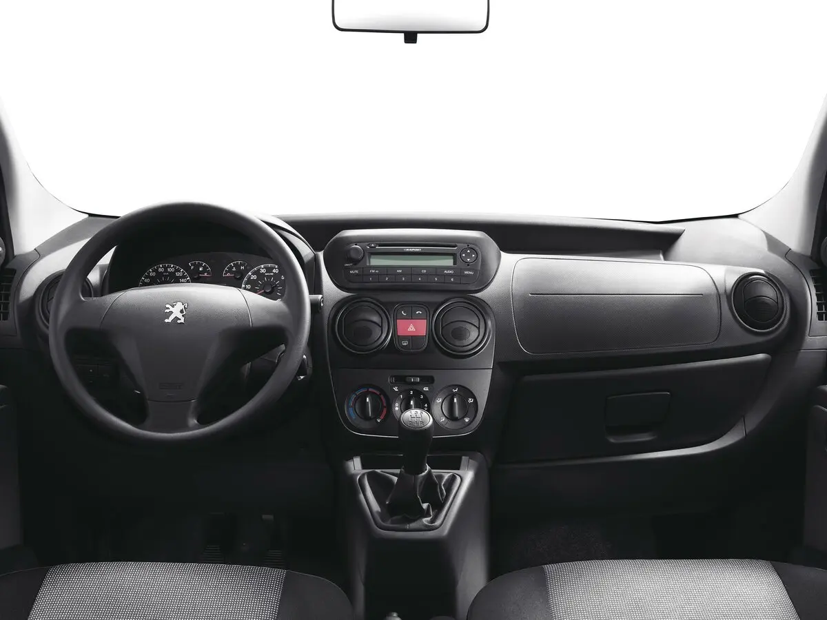 Peugeot Bipper 2008 – 2018 Фургон — сүрөт 5