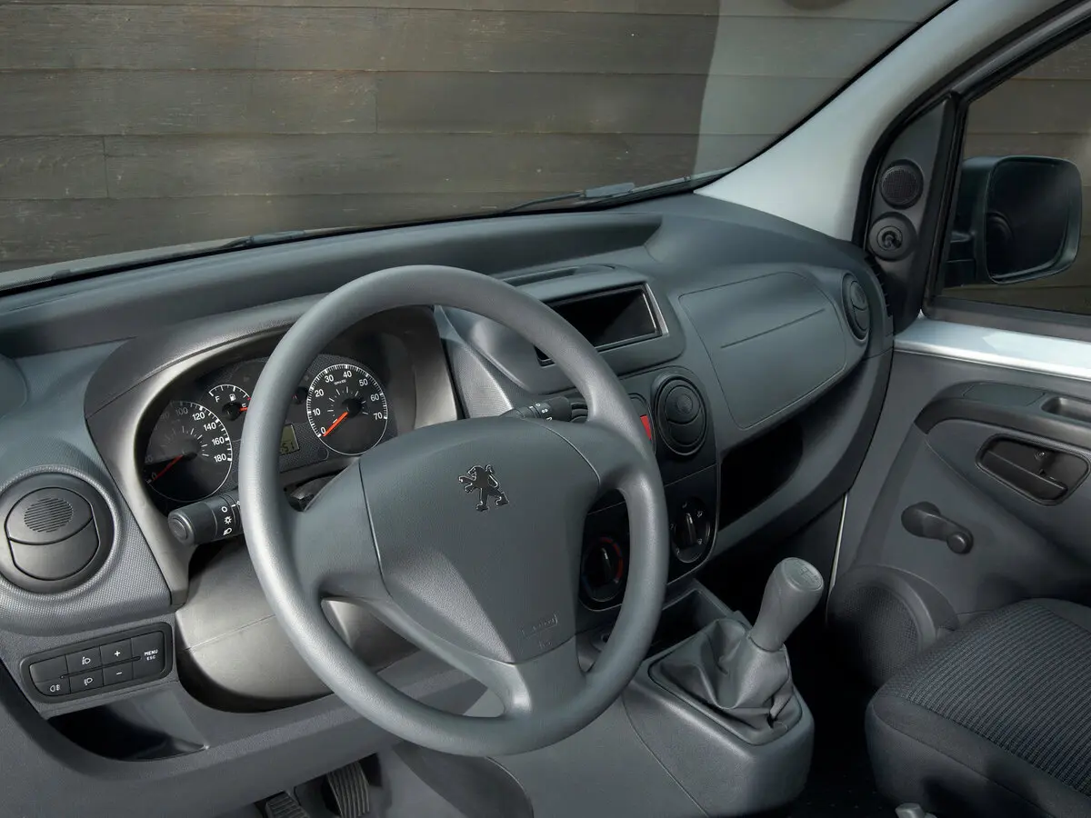 Peugeot Bipper 2008 – 2018 Фургон — сүрөт 7