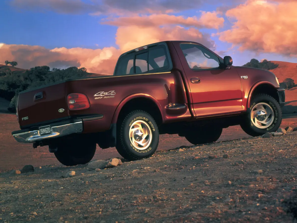 Ford F-150 X Пикап Одинарная кабина — фото 3
