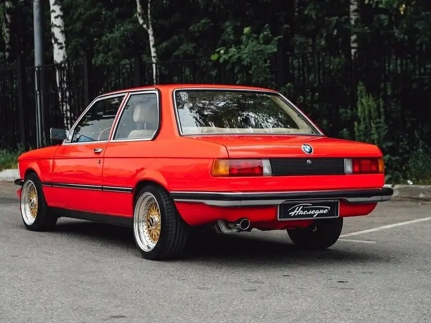 BMW 3 серии I (E21) Седан 2 дв. — photo 5