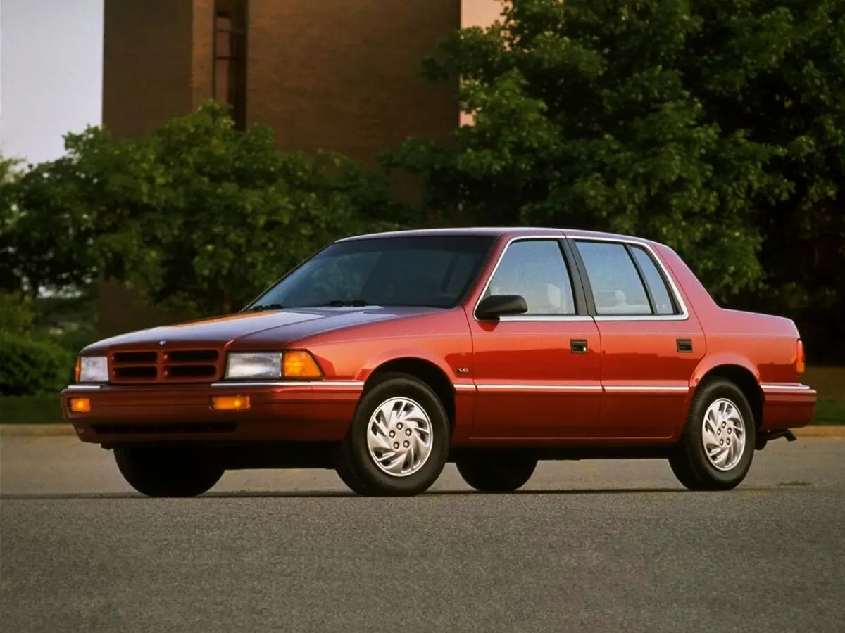 Chrysler Saratoga 1989 – 1995 Седан — сүрөт 2