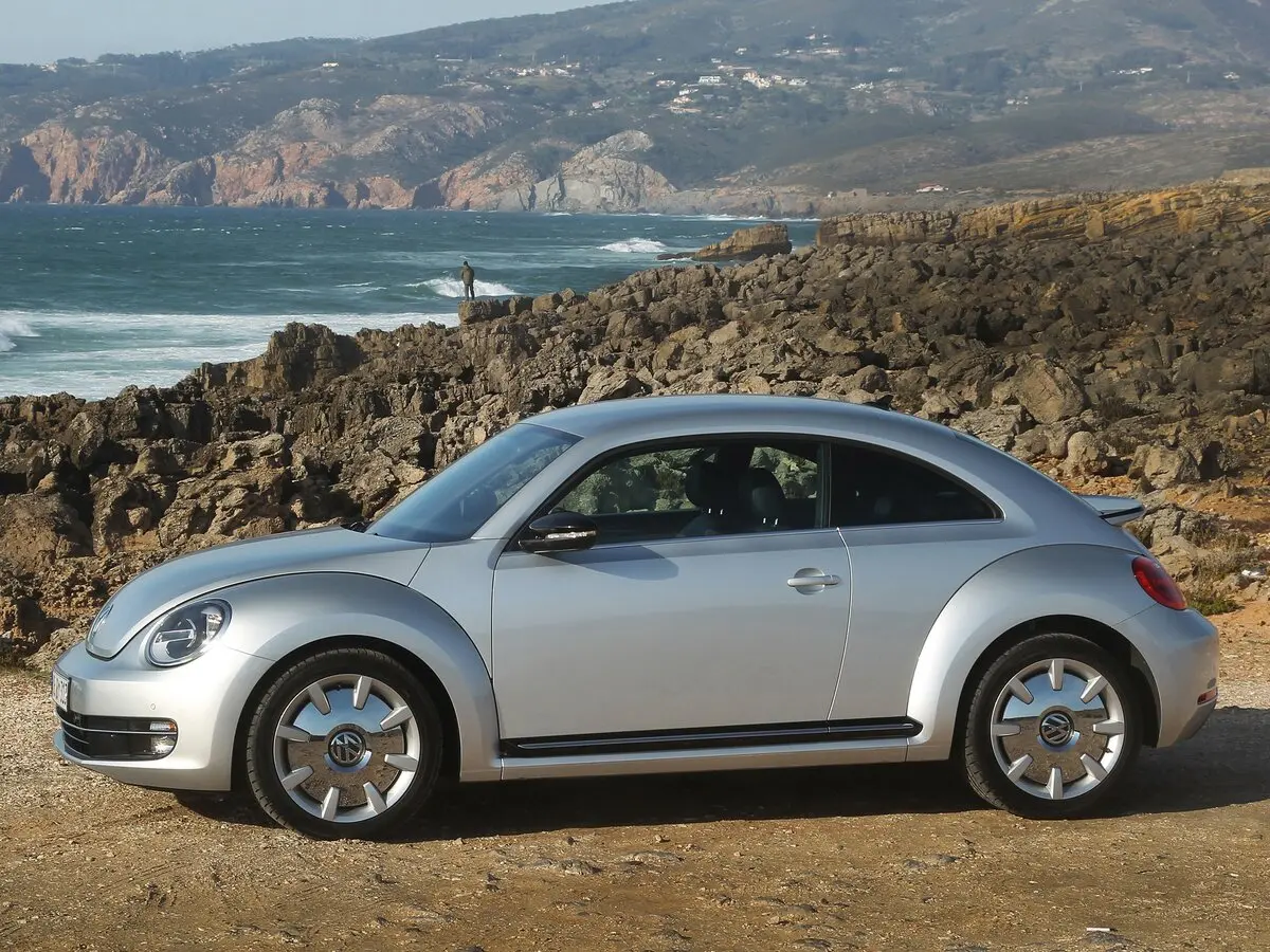 Volkswagen Beetle II (A5) Хэтчбек 3 дв. — photo 2