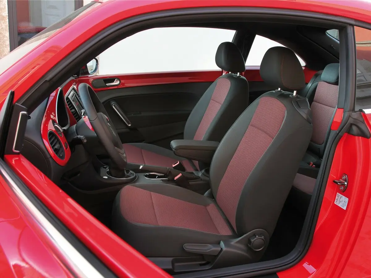Volkswagen Beetle II (A5) Хэтчбек 3 дв. — photo 8