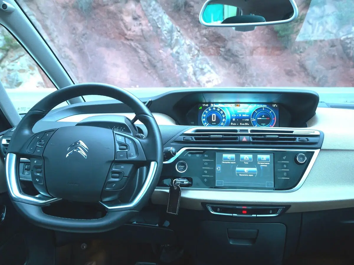 Citroen C4 Picasso II Компактвэн — сүрөт 22