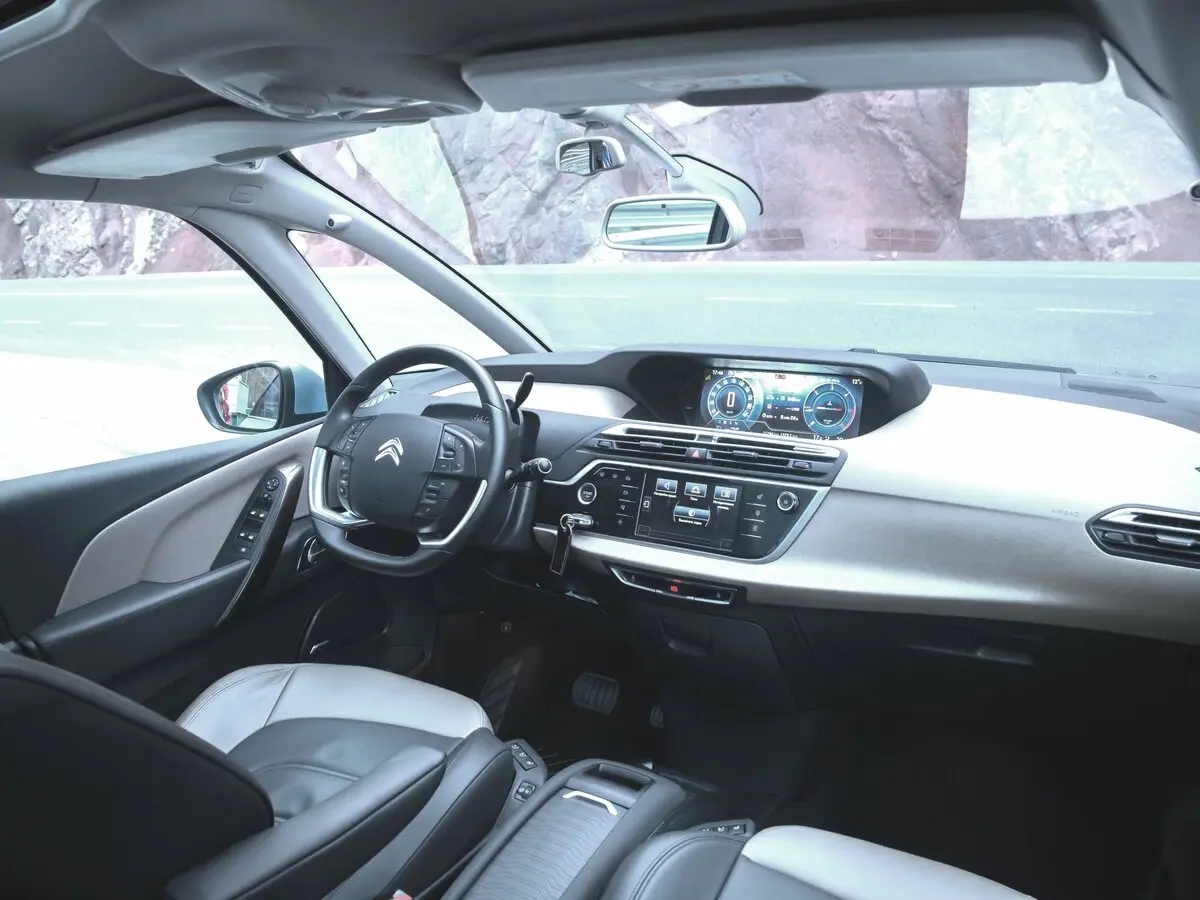Citroen C4 Picasso II Компактвэн — сүрөт 23