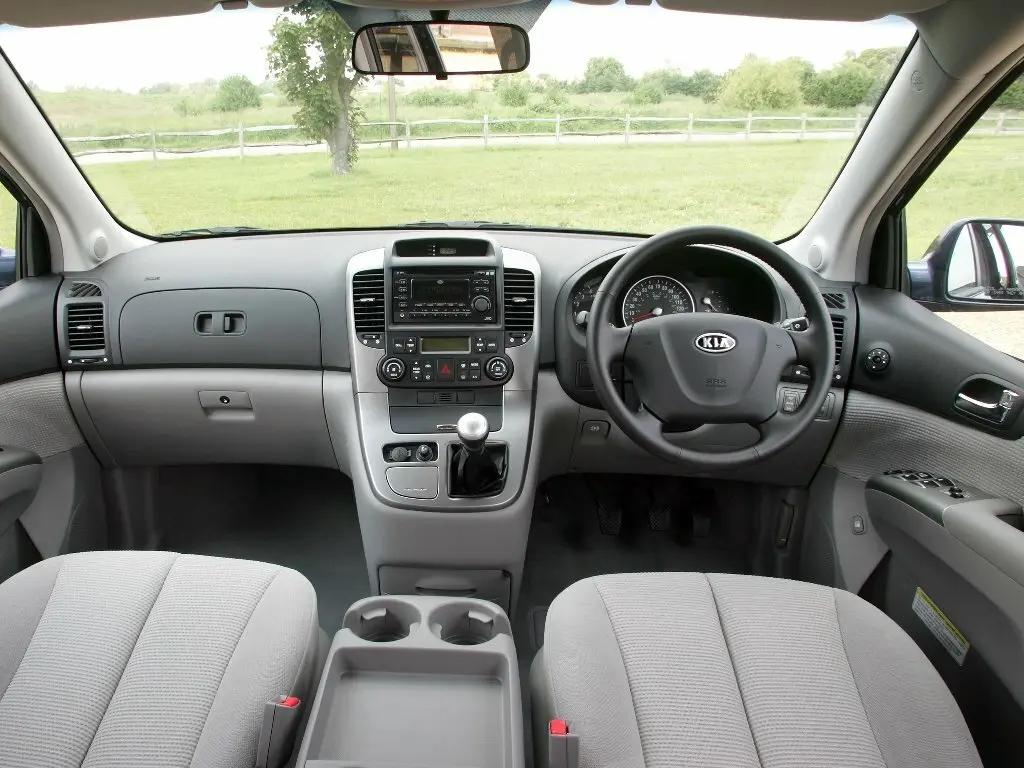 Kia Sedona I Минивэн — сүрөт 3