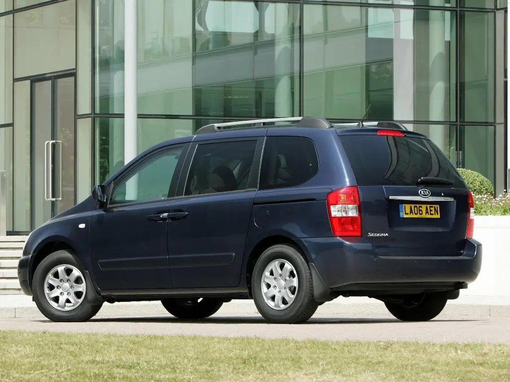Kia Sedona II Минивэн SWB — сүрөт 5