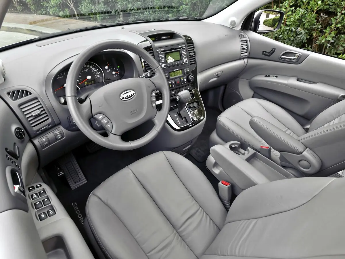 Kia Sedona II Рестайлинг Минивэн SWB — сүрөт 5