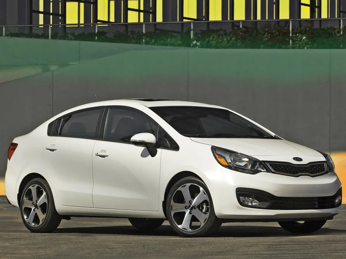 Kia Pride III Седан