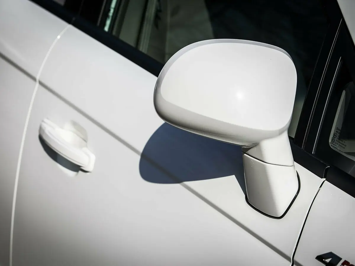 SsangYong Stavic 2013 – 2019 Минивэн — фото 14