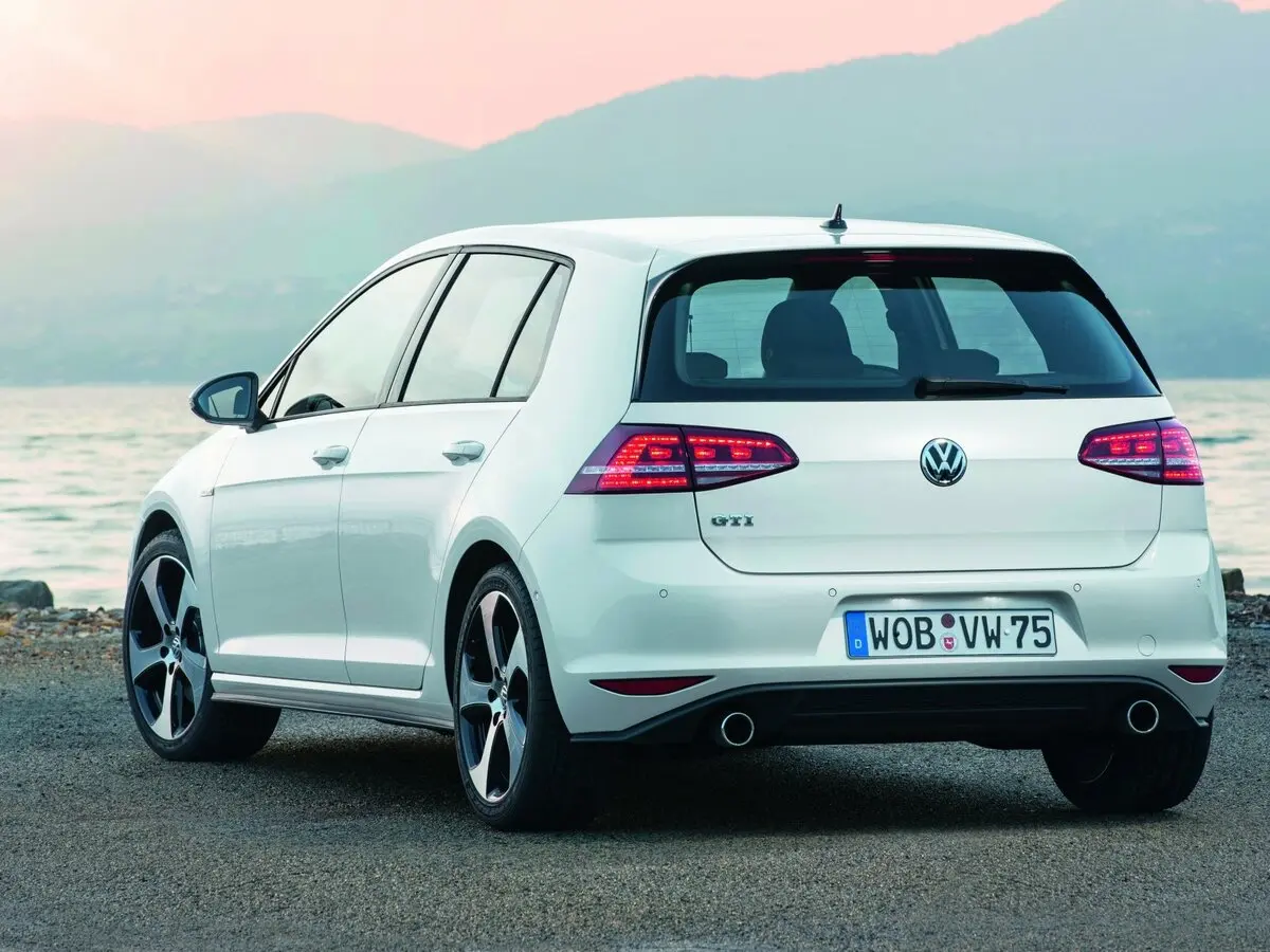 Volkswagen Golf GTI VII Хэтчбек 5 дв. — сүрөт 4