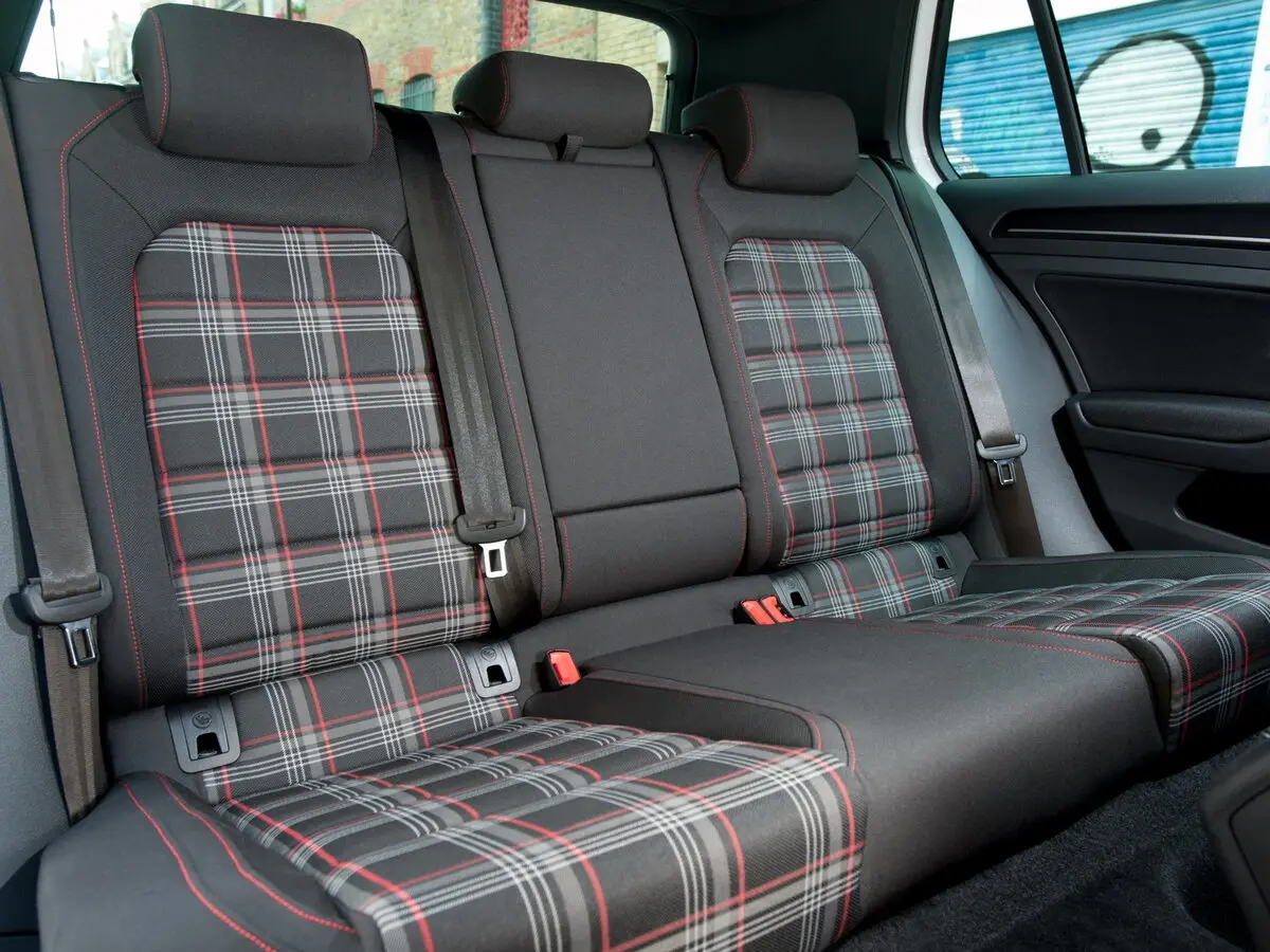 Volkswagen Golf GTI VII Хэтчбек 5 дв. — сүрөт 10