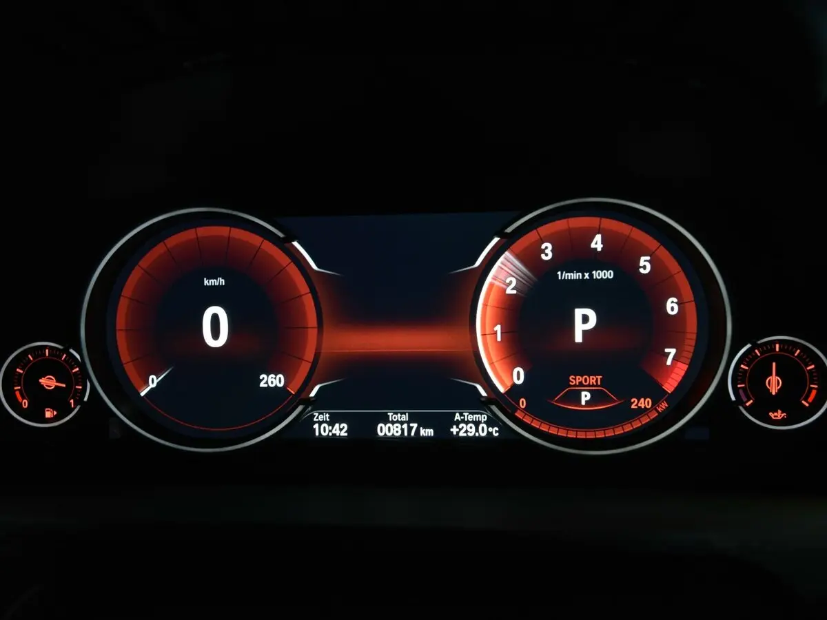 BMW 5 серии VI (F10/F11/F07) Рестайлинг Лифтбек Gran Turismo — фото 9
