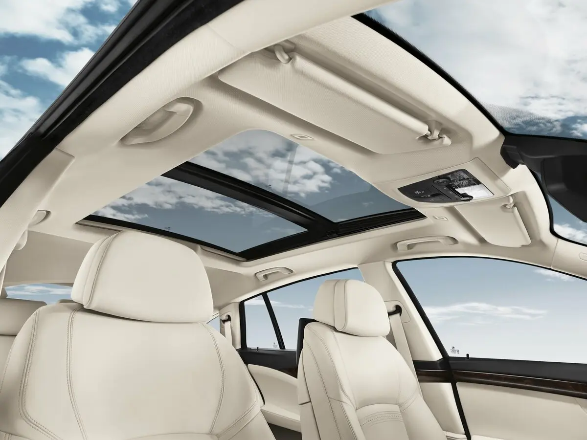 BMW 5 серии VI (F10/F11/F07) Рестайлинг Лифтбек Gran Turismo — фото 20