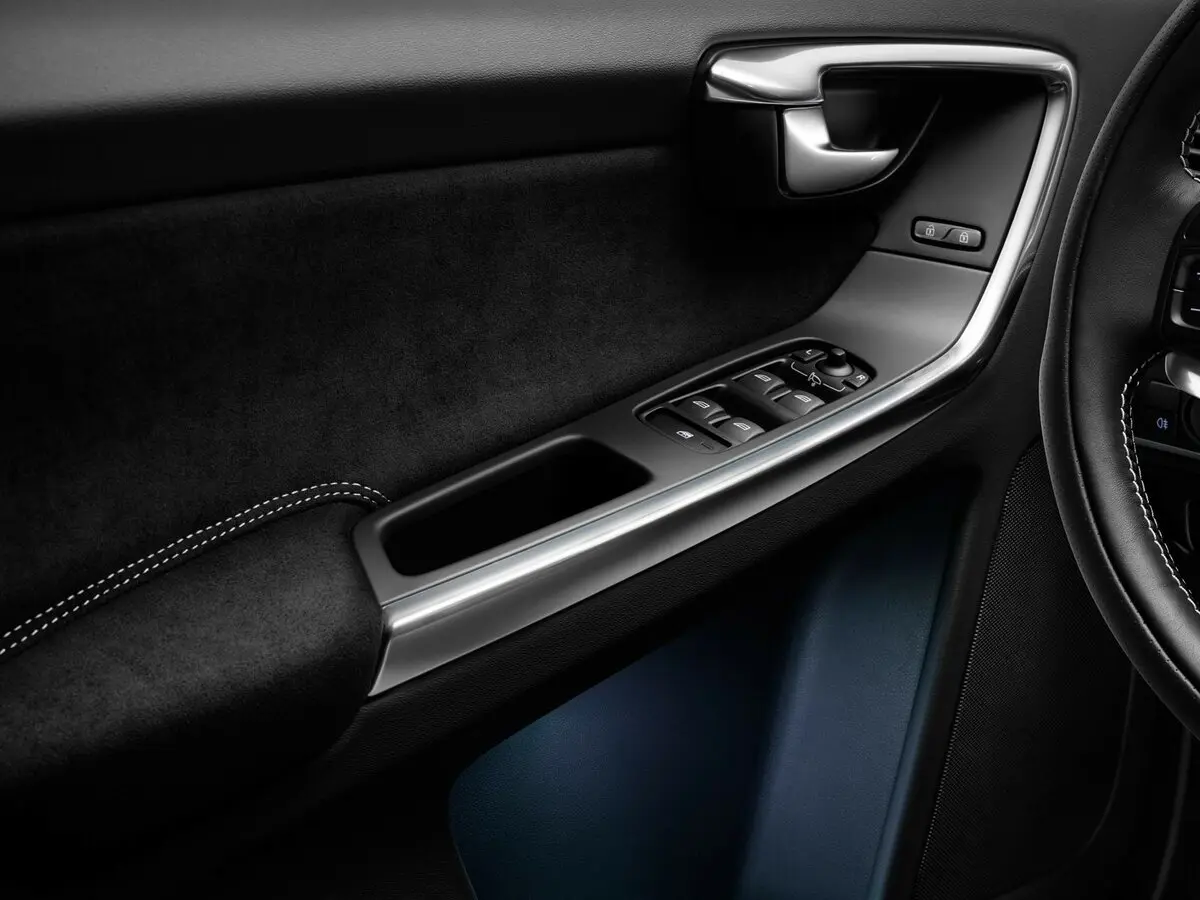 Volvo XC60 I Рестайлинг Внедорожник 5 дв. — сүрөт 13