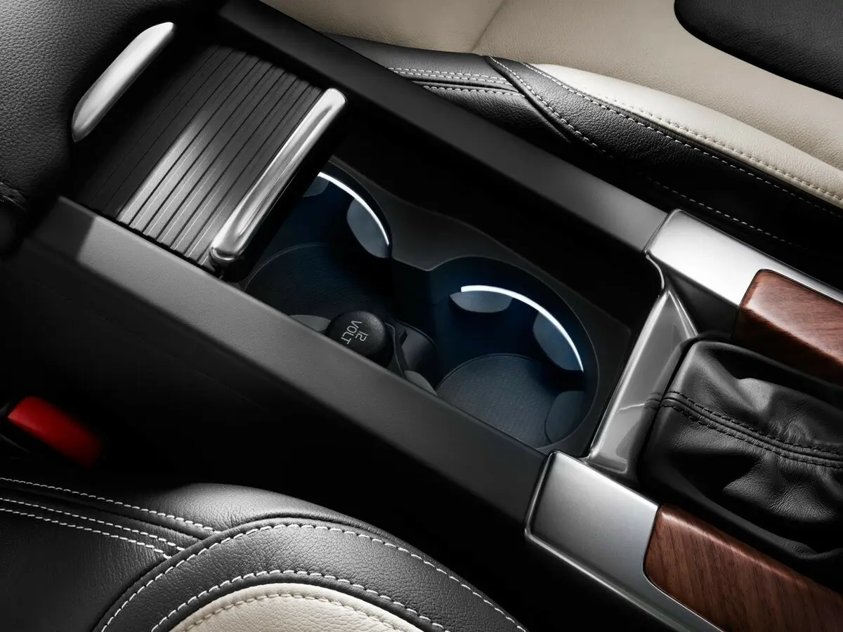 Volvo XC60 I Рестайлинг Внедорожник 5 дв. — сүрөт 20