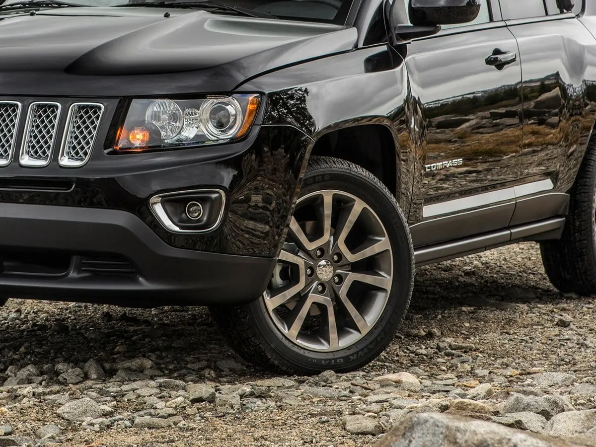 Jeep Compass I Рестайлинг 2 Внедорожник 5 дв. — сүрөт 16
