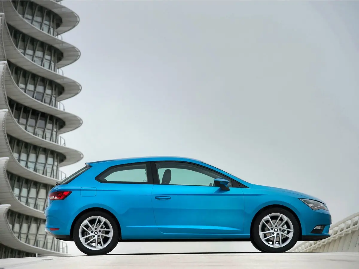 SEAT Leon III Хэтчбек 3 дв. — photo 2