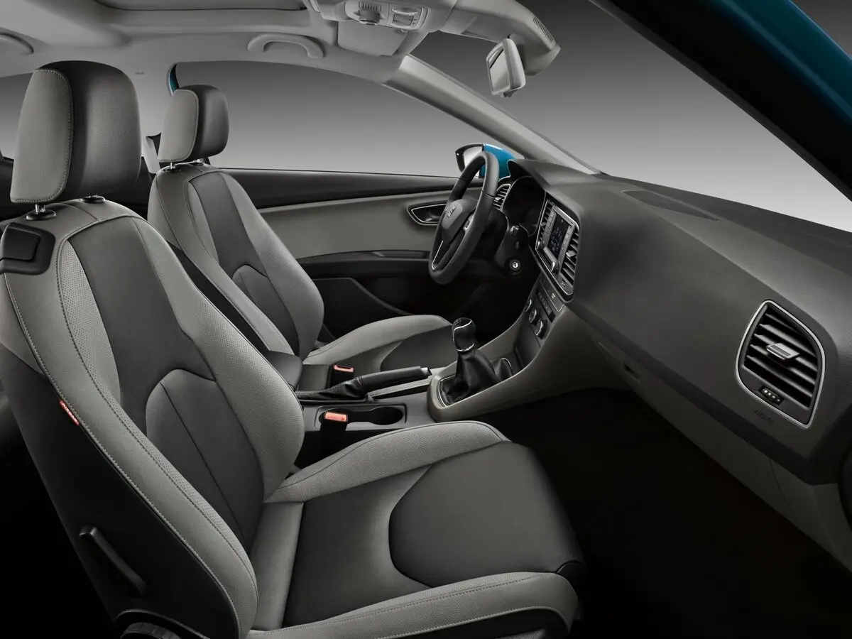 SEAT Leon III Хэтчбек 3 дв. — photo 7