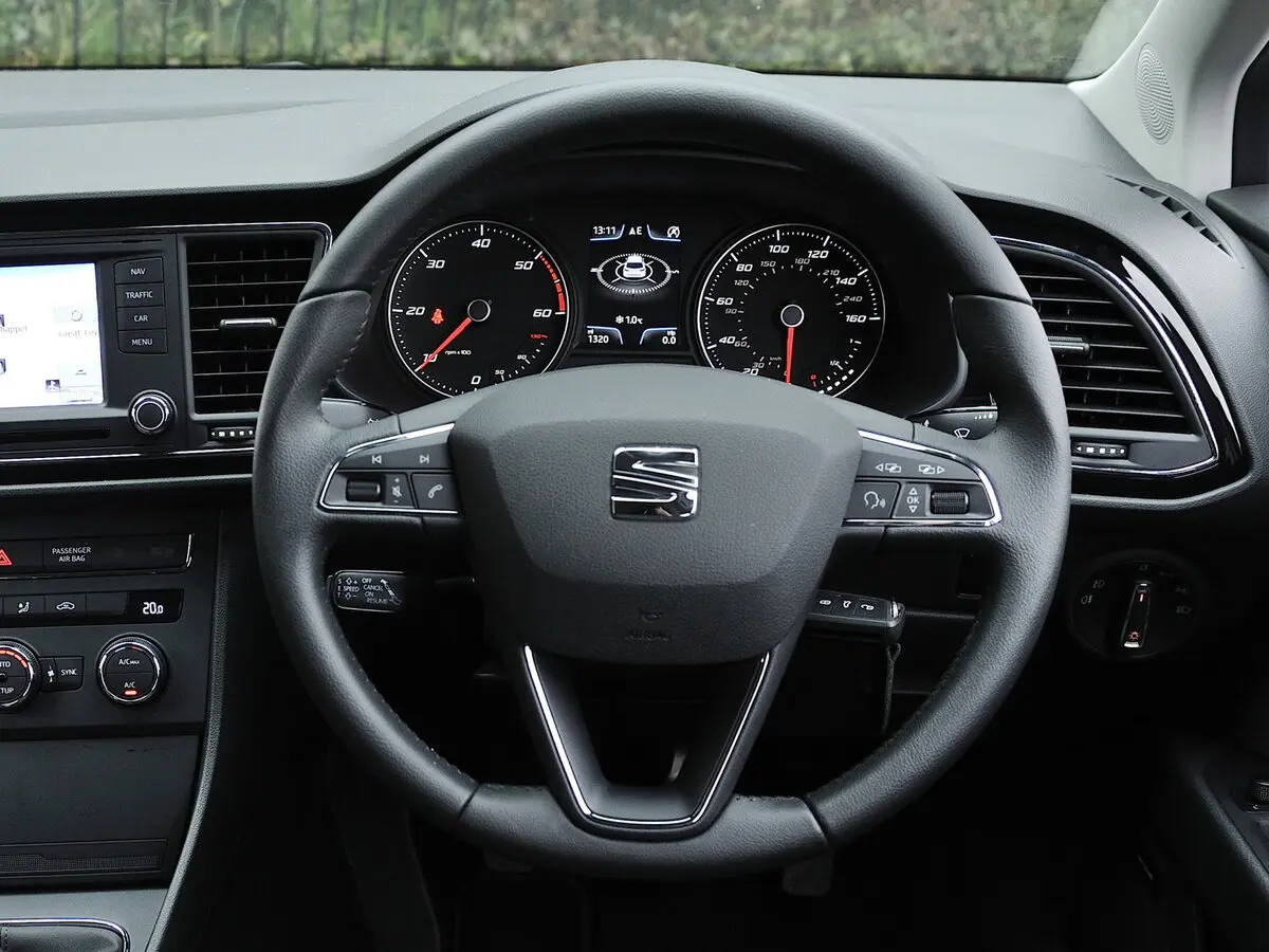 SEAT Leon III Хэтчбек 3 дв. — photo 10