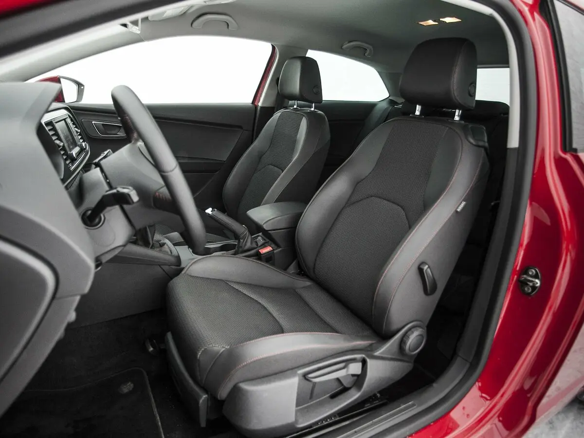 SEAT Leon III Хэтчбек 3 дв. — photo 21