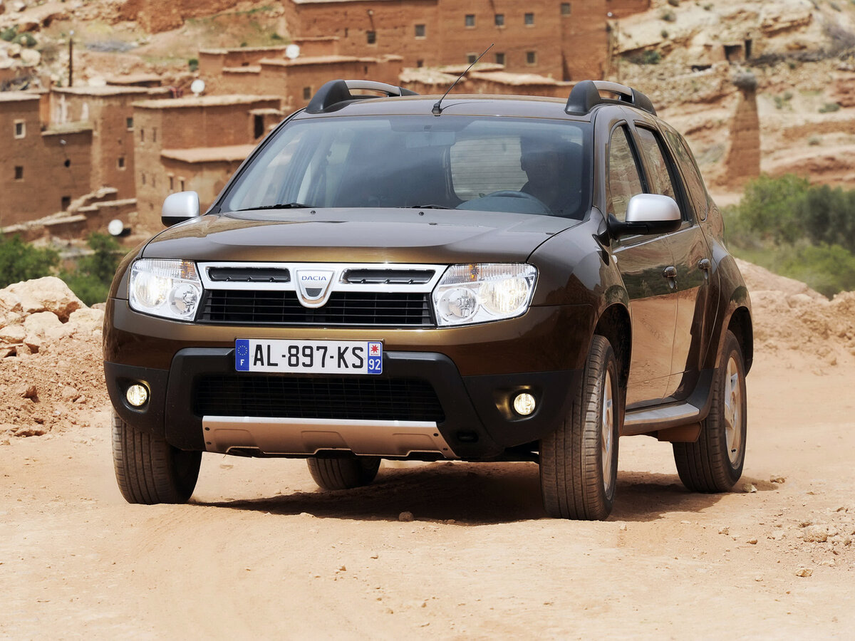 Dacia Duster I Внедорожник 5 дв. — фото 3