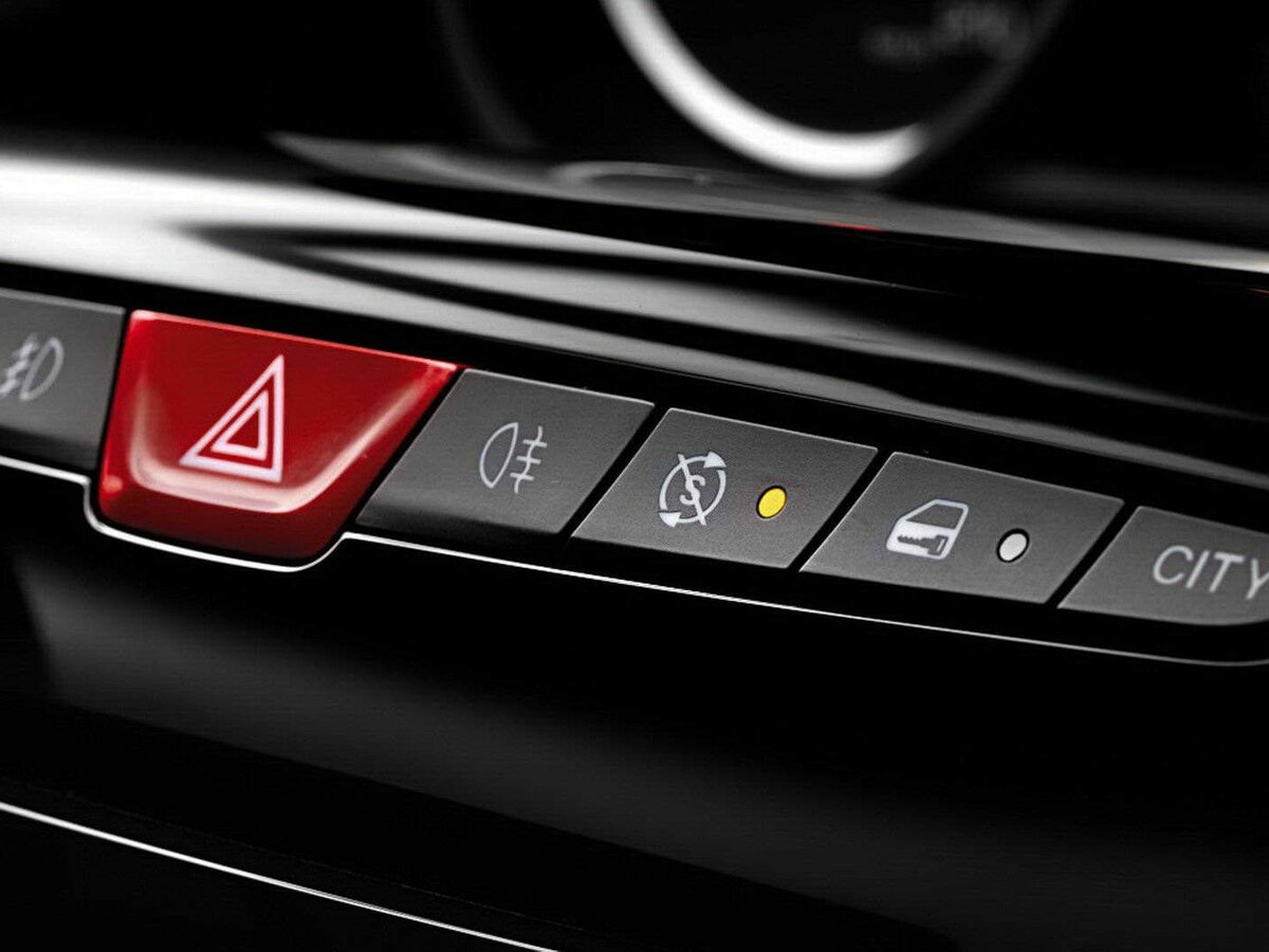 Lancia Ypsilon III (Type 846) Хэтчбек 5 дв. — фото 17