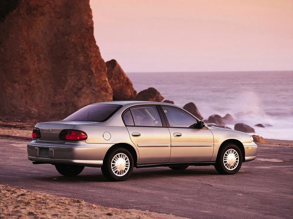 Chevrolet Malibu V Рестайлинг Седан — сүрөт 5