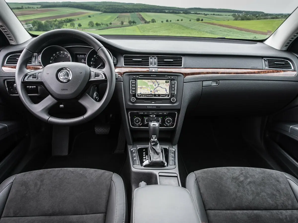 Skoda Superb II Рестайлинг Лифтбек — сүрөт 6