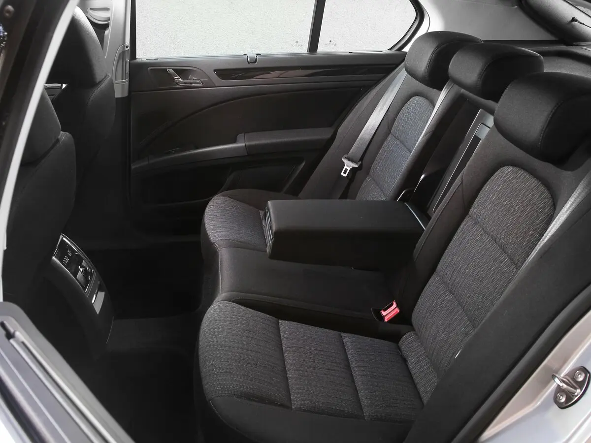 Skoda Superb II Рестайлинг Лифтбек — сүрөт 10