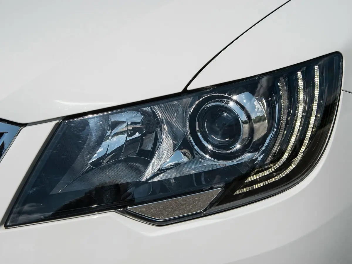 Skoda Superb II Рестайлинг Лифтбек — сүрөт 16