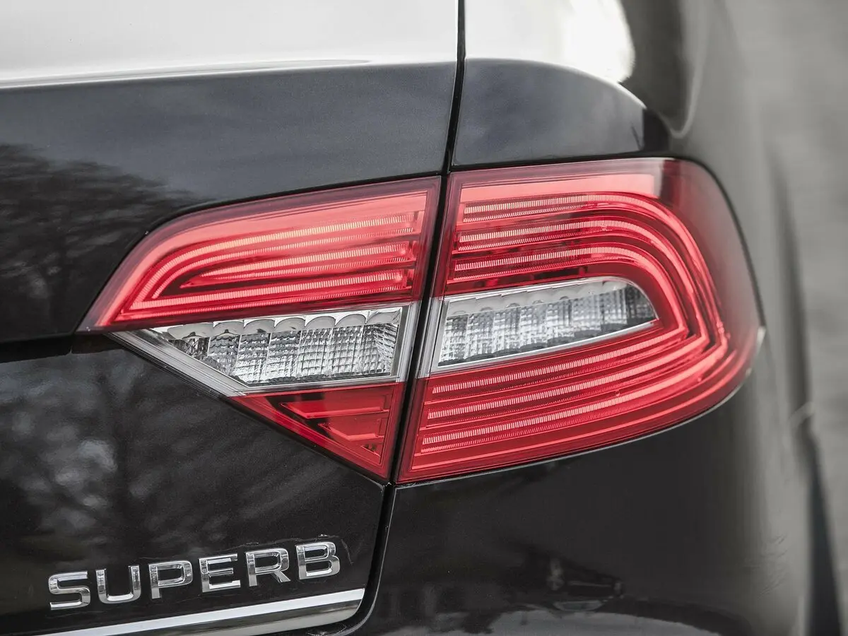 Skoda Superb II Рестайлинг Лифтбек — сүрөт 17
