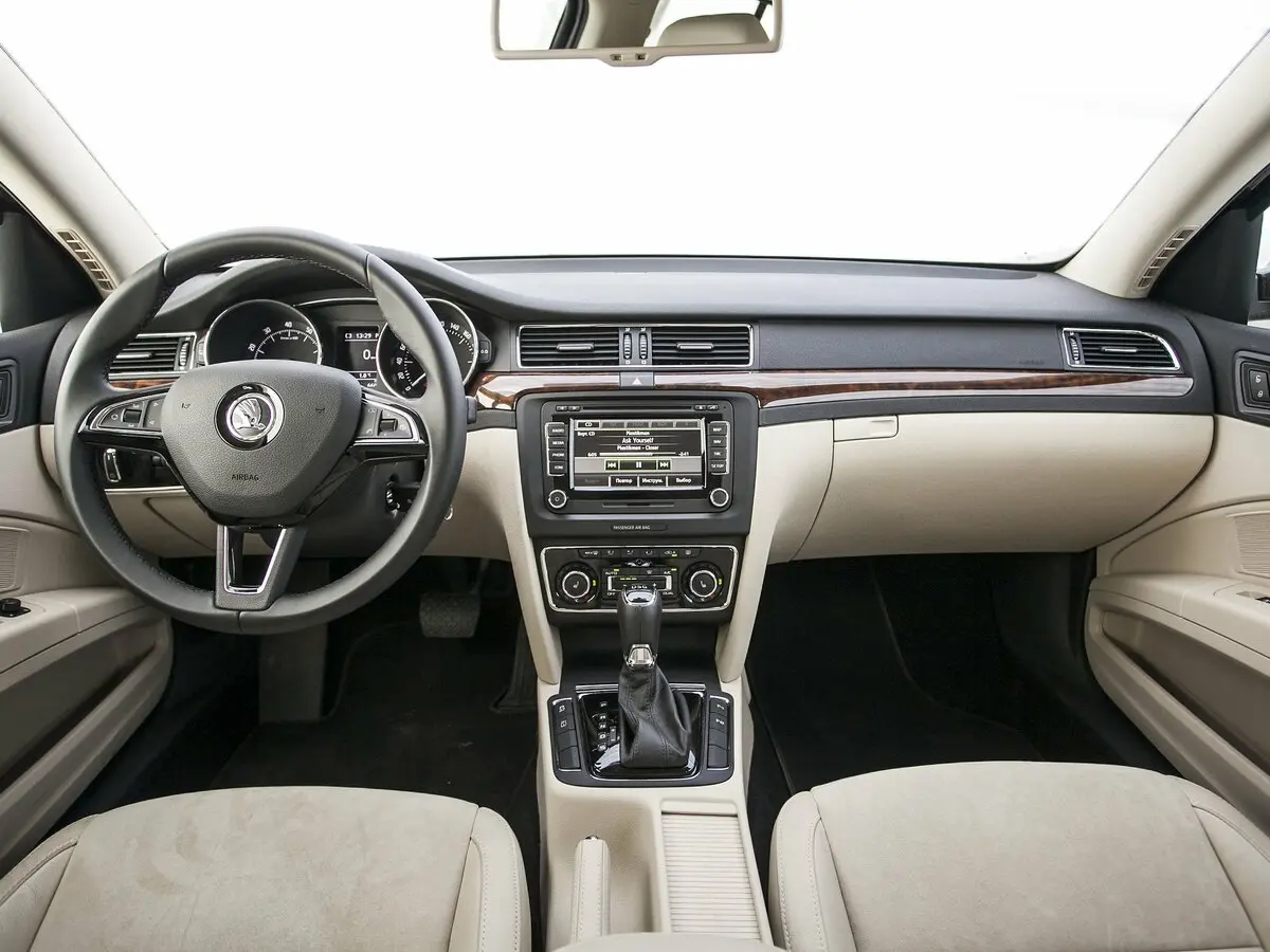 Skoda Superb II Рестайлинг Лифтбек — сүрөт 24