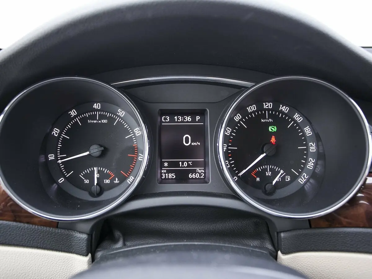 Skoda Superb II Рестайлинг Лифтбек — сүрөт 25