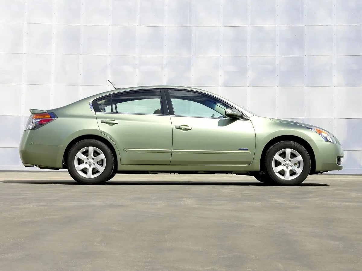 Nissan Altima IV (L32) Седан — сүрөт 2