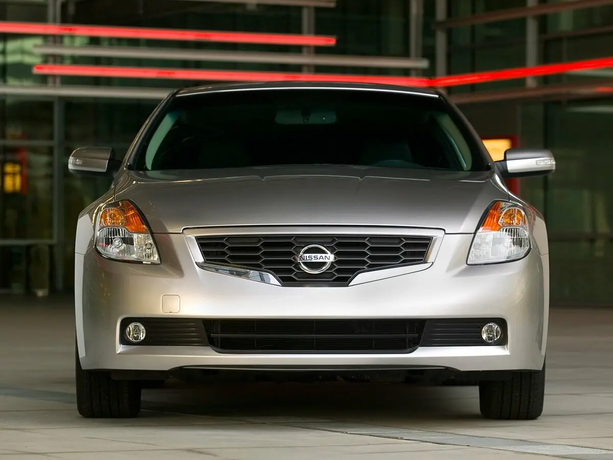 Nissan Altima IV (L32) Купе — сүрөт 3