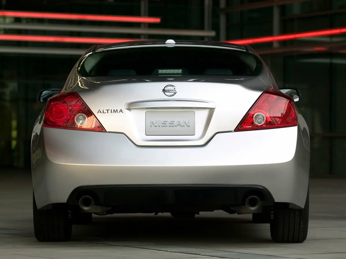 Nissan Altima IV (L32) Купе — сүрөт 4