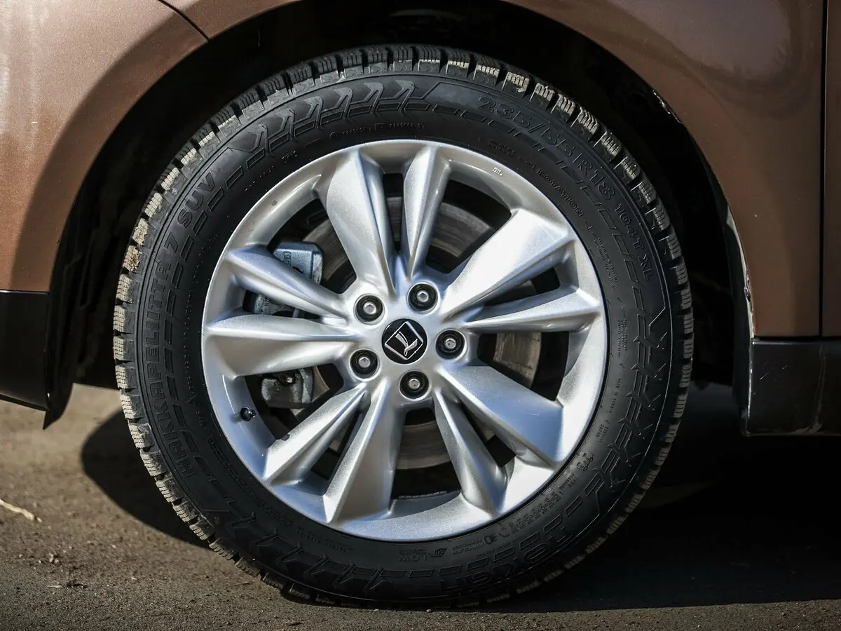Luxgen Luxgen7 SUV 2013 – 2017 Внедорожник 5 дв. — сүрөт 33