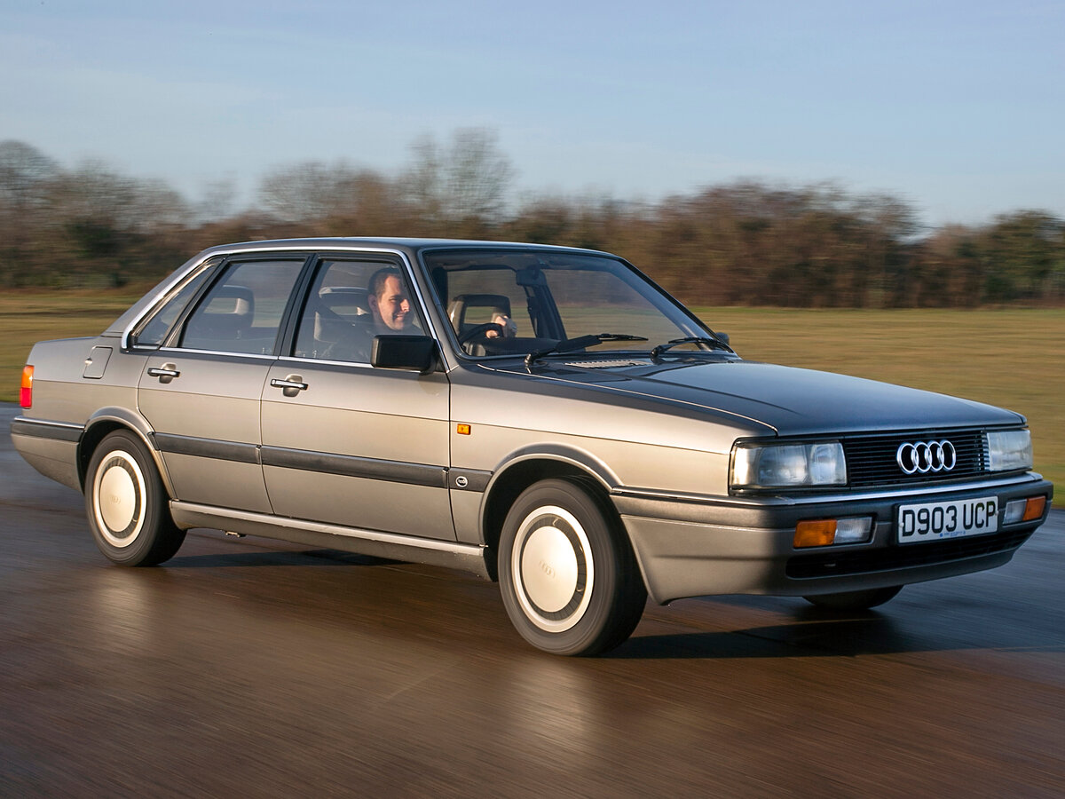 Audi 90 I (B2) Седан — фото 2