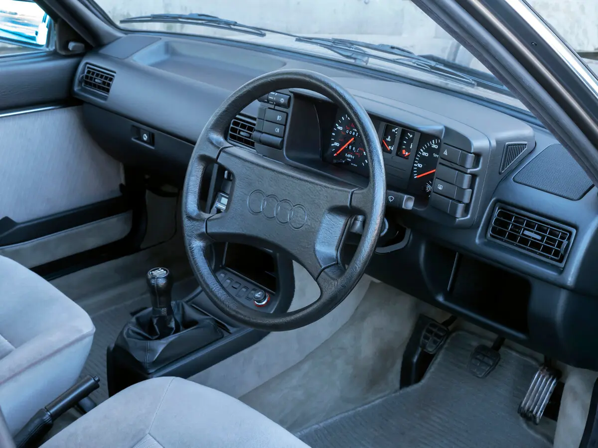Audi 90 I (B2) Седан — photo 7