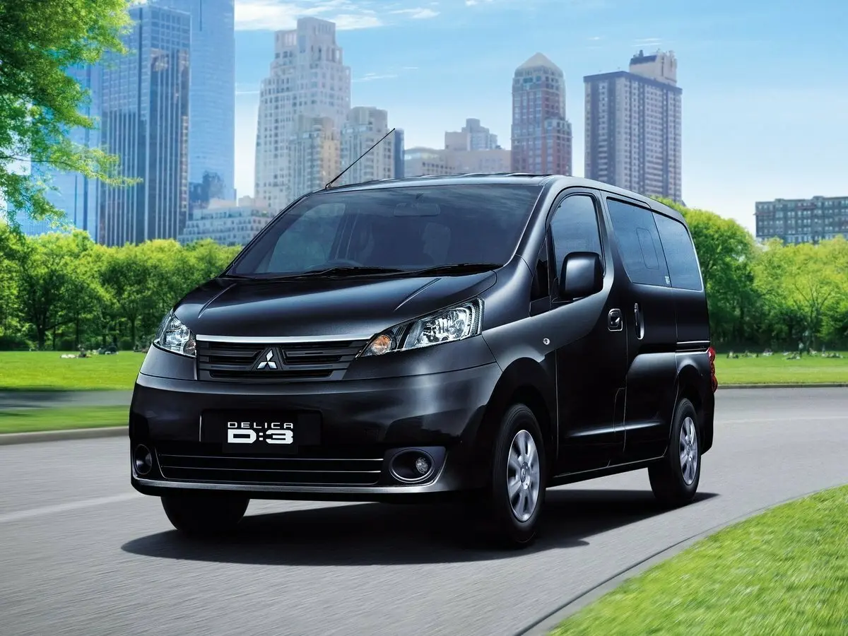 Mitsubishi Delica V