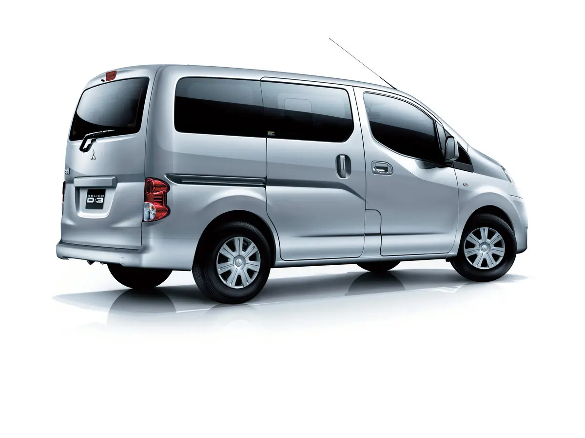 Mitsubishi Delica V Минивэн — сүрөт 3