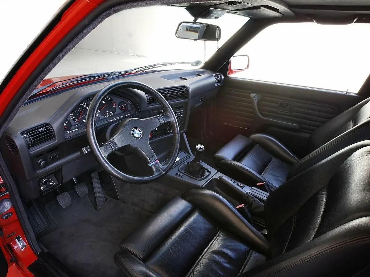 BMW M3 I (E30) Купе — сүрөт 7